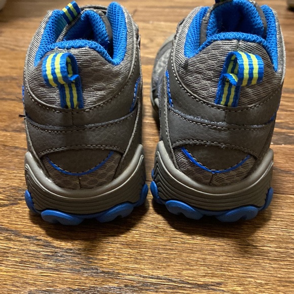 Merrell Chameleon 7 Access Waterproof Hiking Shoes - Picture 4 of 6